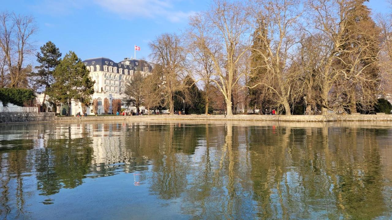 Annecy Lake Central Екстер'єр фото