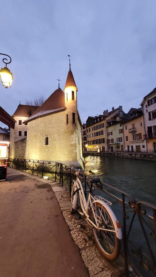 Annecy Lake Central Екстер'єр фото